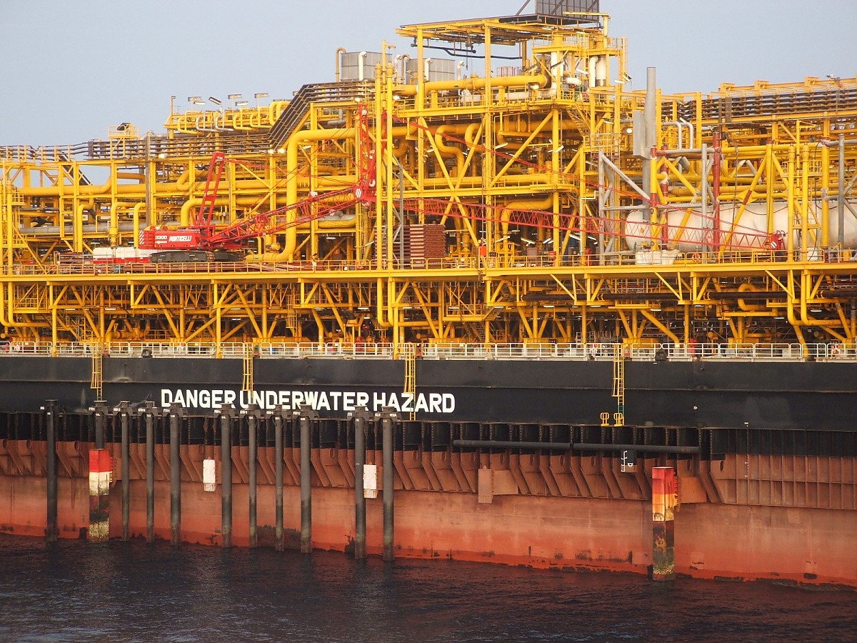 TOTAL - Project ROSA - FPSO Girassol